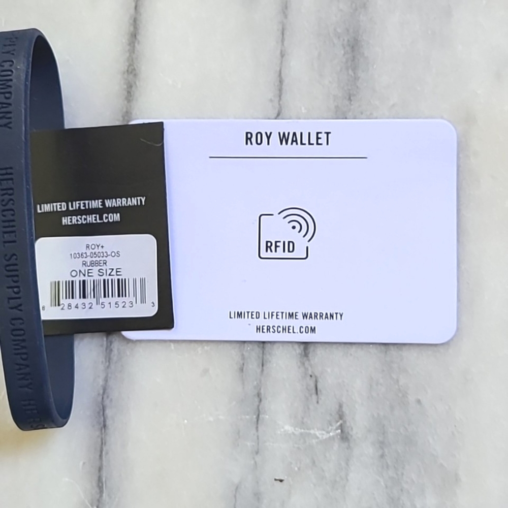 Herschel Supply Co. Roy Wallet  w/ RFID technology - Picture 6 of 10